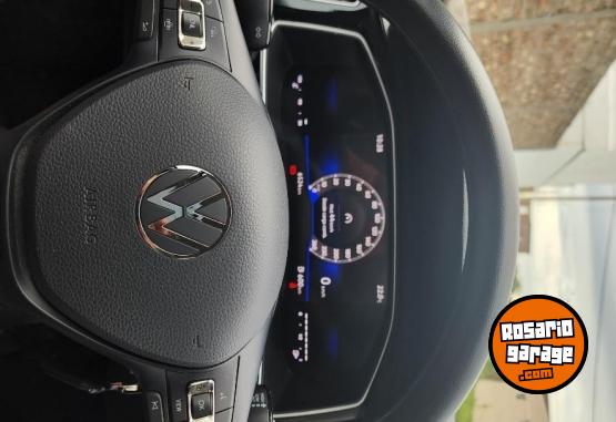 Autos - Volkswagen Virtus MSI 2025 Nafta 7000Km - En Venta