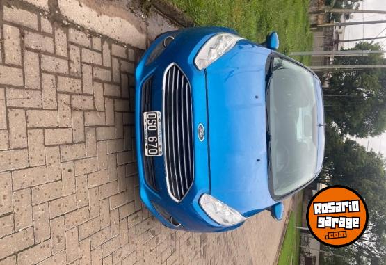 Autos - Ford Fiesta 2015 Nafta 126000Km - En Venta