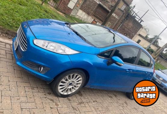 Autos - Ford Fiesta 2015 Nafta 126000Km - En Venta
