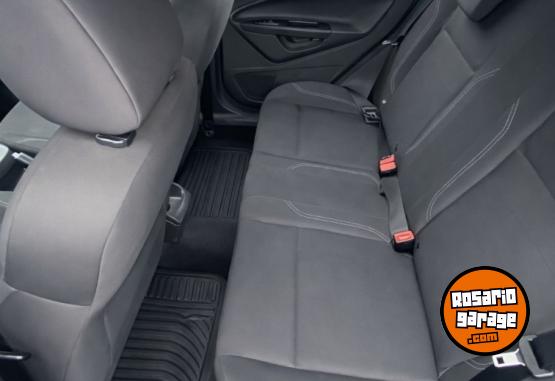 Autos - Ford Fiesta 2015 Nafta 126000Km - En Venta