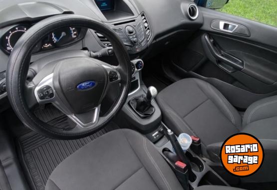 Autos - Ford Fiesta 2015 Nafta 126000Km - En Venta
