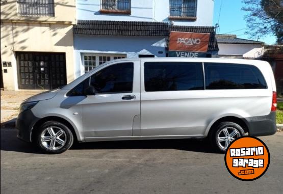 Utilitarios - Mercedes Benz Vito 2017 Diesel 140000Km - En Venta