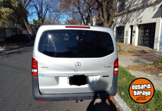 Utilitarios - Mercedes Benz Vito 2017 Diesel 140000Km - En Venta