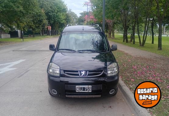 Autos - Peugeot Partner Patagonica. 2014 Diesel 175000Km - En Venta