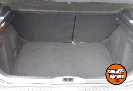 Autos - Peugeot 308 2012 Nafta 230000Km - En Venta