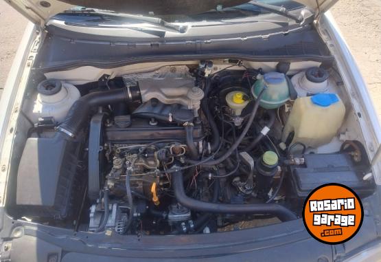 Utilitarios - Volkswagen Caddy 2006 Diesel 312000Km - En Venta