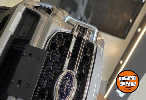 Camionetas - Ford EVEREST 2.3 NAFTA 7ASIENT 2026 Nafta 0Km - En Venta