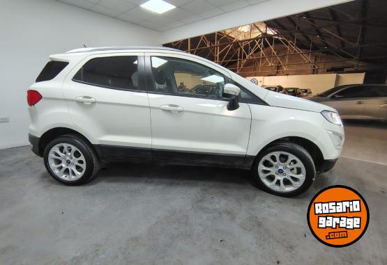 Autos - Ford ECOSPORT 1,5L TITANIUM 5P 2023 Nafta 11546Km - En Venta