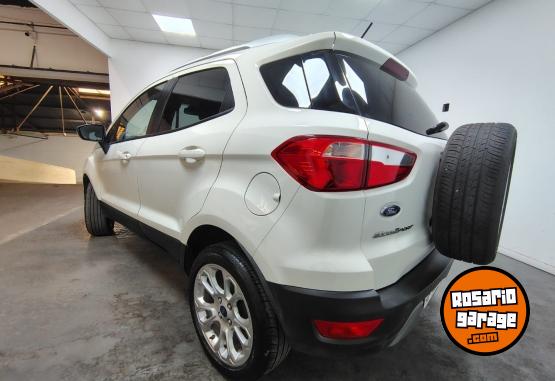 Autos - Ford ECOSPORT 1,5L TITANIUM 5P 2023 Nafta 11546Km - En Venta