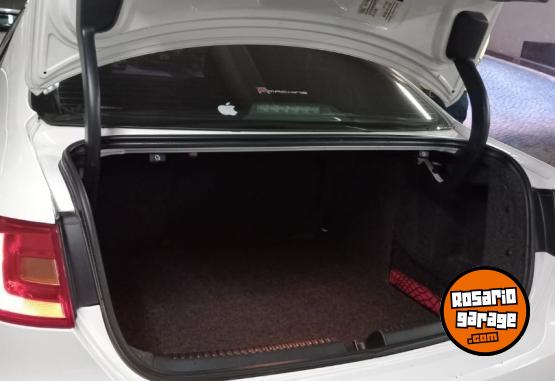 Autos - Volkswagen Vento 2013 Diesel 183000Km - En Venta