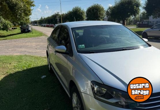 Autos - Volkswagen Polo 2016 Nafta 225000Km - En Venta