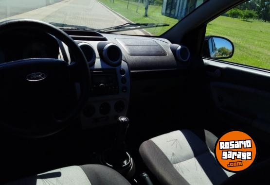 Autos - Ford Fiesta 2008 GNC 100000Km - En Venta