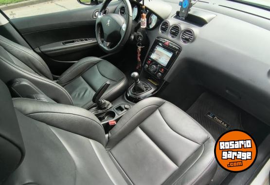 Autos - Peugeot 408 feline 2019 Diesel 93000Km - En Venta