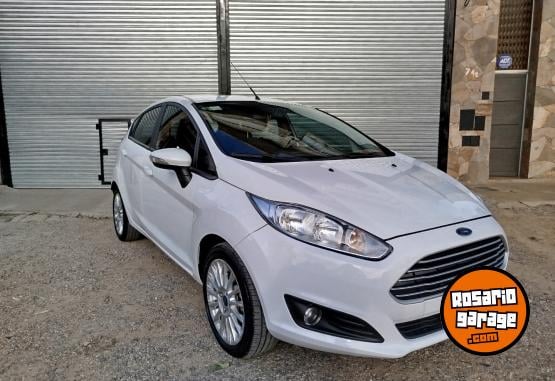 Autos - Ford FIESTA 2016 Nafta 80000Km - En Venta