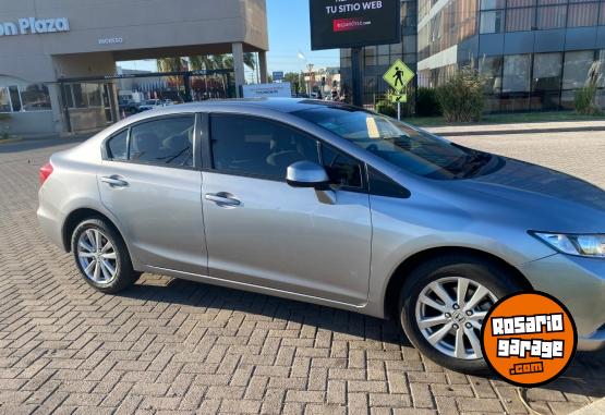 Autos - Honda Civic 1.8 Lxs tm 2012 2012 Nafta 165000Km - En Venta