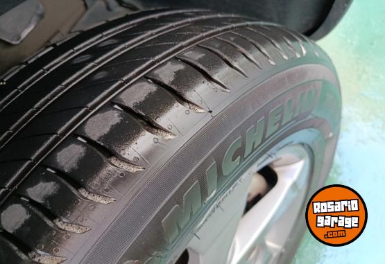 Autos - Renault DUXTER 4X4 2.0 LUXE NAV 2014 Nafta 177000Km - En Venta