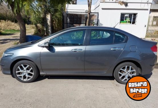 Autos - Honda City 2011 Nafta 250000Km - En Venta