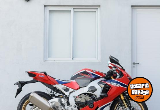 Motos - Honda CBR 1000 SP1 2018 Nafta 18000Km - En Venta