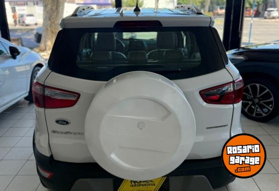 Autos - Ford EcoSport Titanium 2020 Nafta 90000Km - En Venta