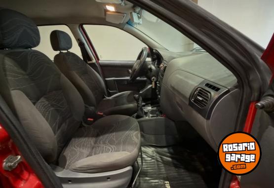 Autos - Fiat Siena EL 2015 Nafta 192000Km - En Venta