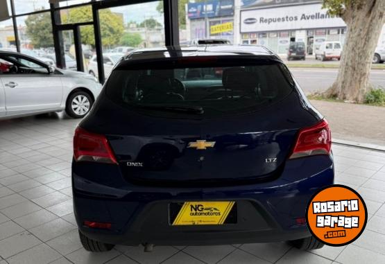 Autos - Chevrolet Onix LTZ 2017 Nafta 140000Km - En Venta