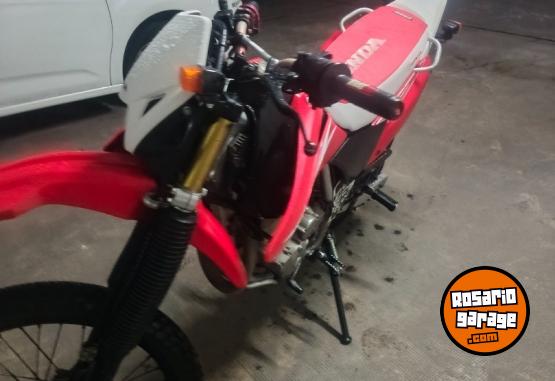 Motos - Honda Xr 250 tornado 2010 Nafta 40000Km - En Venta