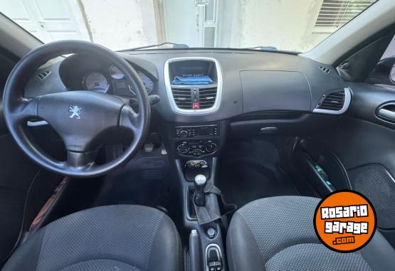 Autos - Peugeot 207 compact 2013 Nafta 154000Km - En Venta