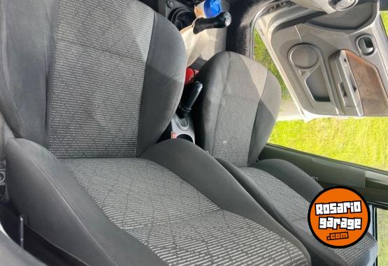 Camionetas - Ford Ecosport xls 2012 GNC 150000Km - En Venta