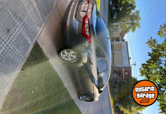 Autos - Ford Focus 2014 Nafta 175000Km - En Venta