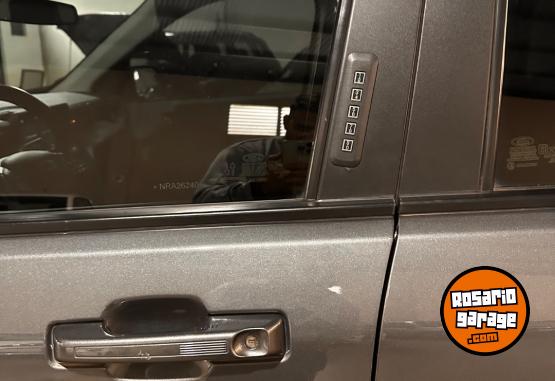 Camionetas - Ford Maveric 2022 Nafta 80000Km - En Venta