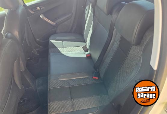 Autos - Peugeot 208 2019 Nafta 126000Km - En Venta