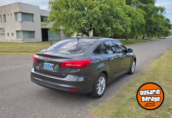 Autos - Ford focus SE 2.0 MT 2016 Nafta 87000Km - En Venta