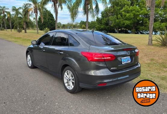 Autos - Ford focus SE 2.0 MT 2016 Nafta 87000Km - En Venta