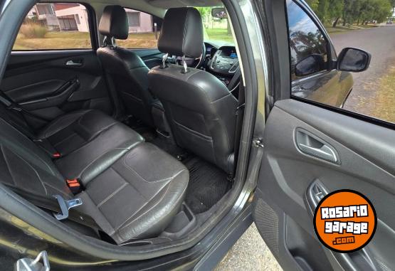 Autos - Ford focus SE 2.0 MT 2016 Nafta 87000Km - En Venta