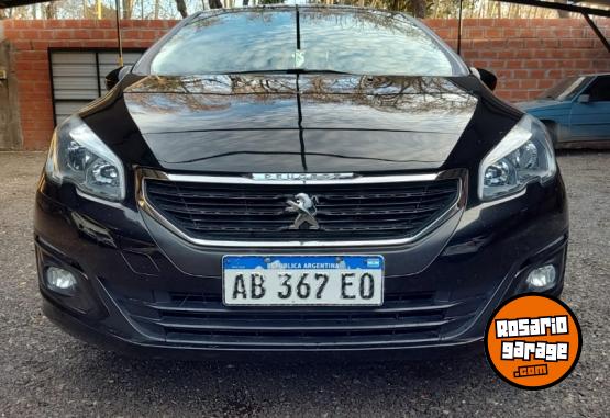 Autos - Peugeot 308 Allure NAV 2017 Diesel 135000Km - En Venta