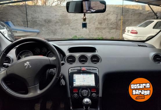 Autos - Peugeot 308 Allure NAV 2017 Diesel 135000Km - En Venta