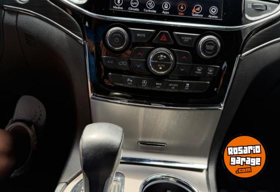 Camionetas - Jeep 2021 2023 Nafta 66800Km - En Venta