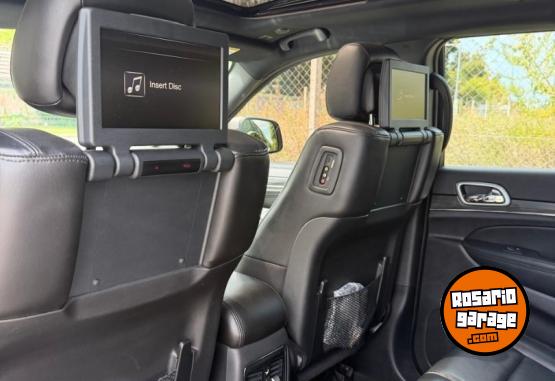 Camionetas - Jeep 2021 2023 Nafta 66800Km - En Venta