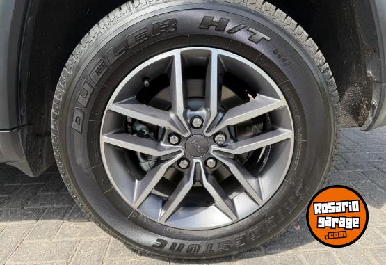 Camionetas - Jeep 2021 2023 Nafta 66800Km - En Venta