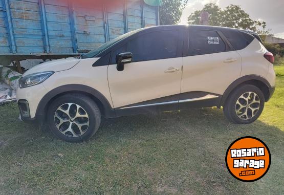 Autos - Renault Captur Intens 1.6 A/T 2017 Nafta 130000Km - En Venta