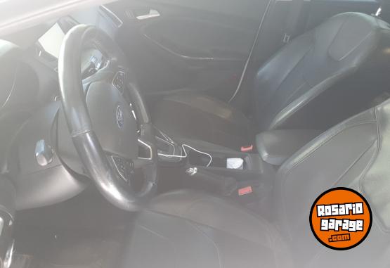Autos - Ford Focus 2016 Nafta 125000Km - En Venta