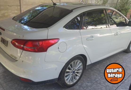 Autos - Ford Focus 2016 Nafta 125000Km - En Venta
