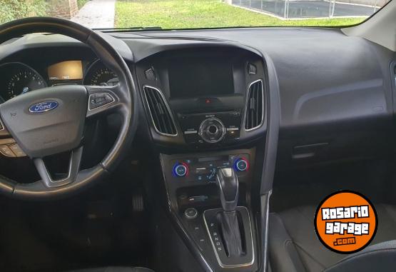 Autos - Ford Focus 2016 Nafta 125000Km - En Venta
