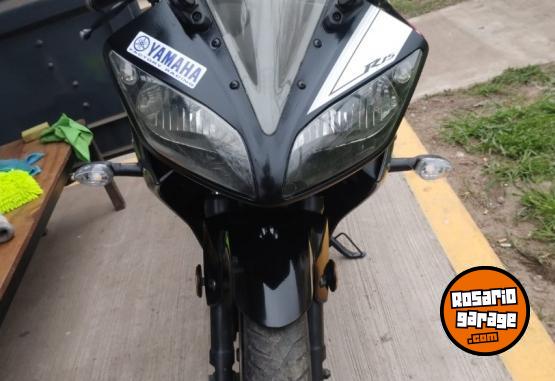 Motos - Yamaha YZF R15 2011 Nafta 43000Km - En Venta