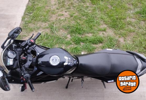 Motos - Yamaha YZF R15 2011 Nafta 43000Km - En Venta