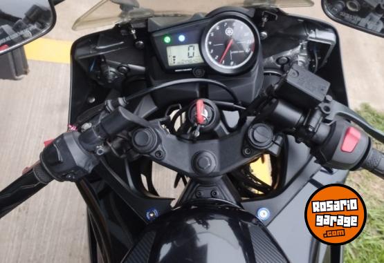 Motos - Yamaha YZF R15 2011 Nafta 43000Km - En Venta