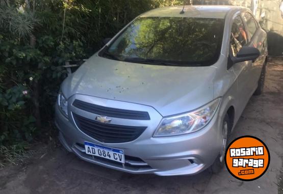 Autos - Chevrolet Onix joy 2018 Nafta 100000Km - En Venta