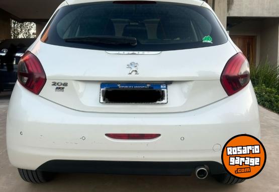 Autos - Peugeot 208 2017 Nafta 160000Km - En Venta