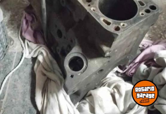 Accesorios para Autos - Block para gol 1.6 papeles extraviados - En Venta