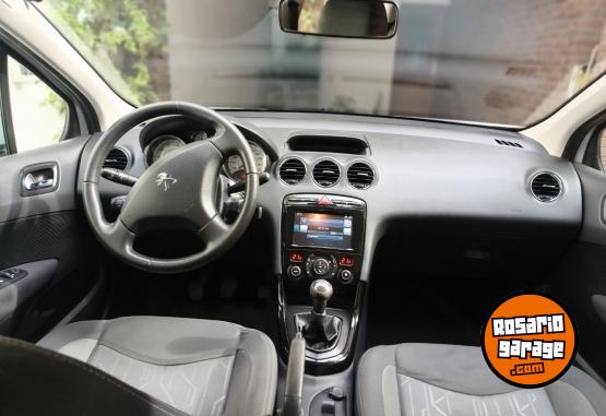 Autos - Peugeot 308 ALLURE 2017 Nafta 120000Km - En Venta